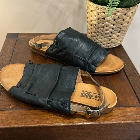 Miz Mooz Agnes Women’s slingback leather Sandal. Size 11 - Picture 1 of 10